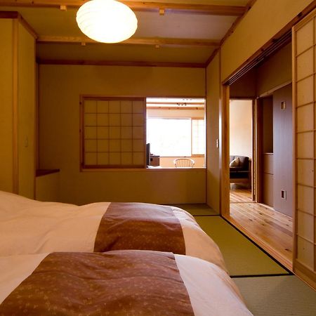 Miyama Ouan Kyoritsu Resort Takayama  Bagian luar foto A room at the hotel