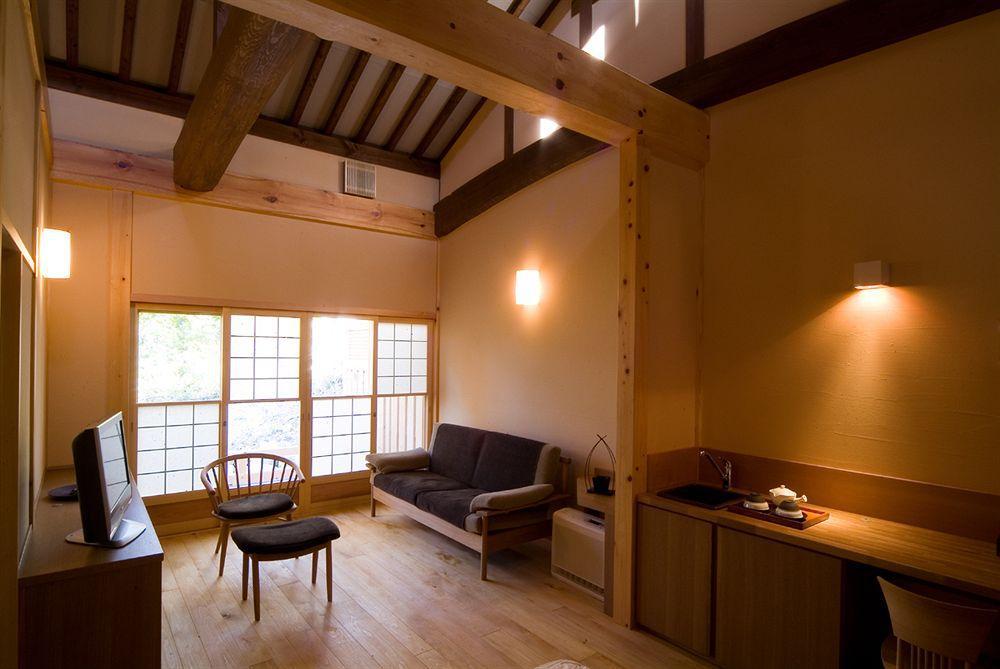 Miyama Ouan Kyoritsu Resort Takayama  Bagian luar foto A room at the Kyoto Ryokan