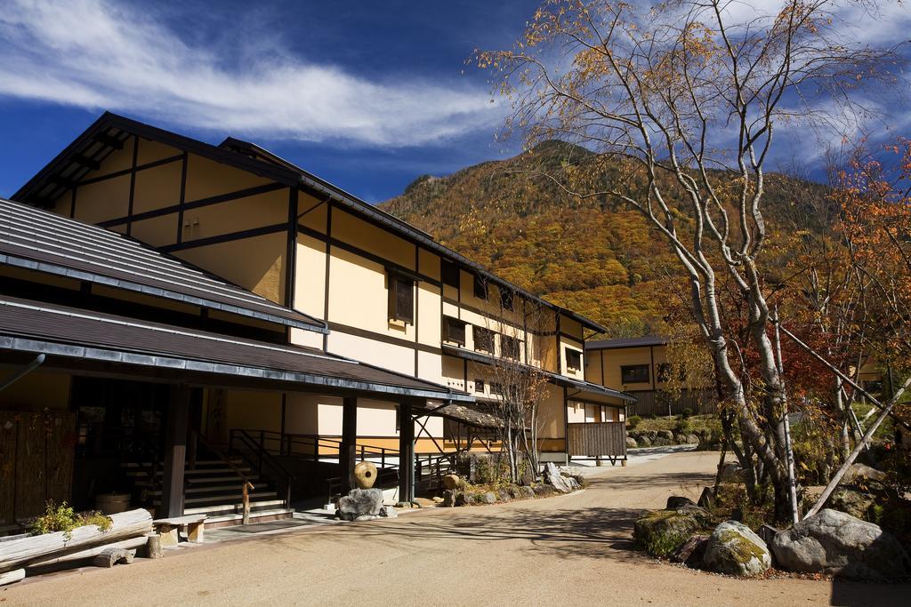 Miyama Ouan Kyoritsu Resort Takayama  Bagian luar foto Okage-ryokan